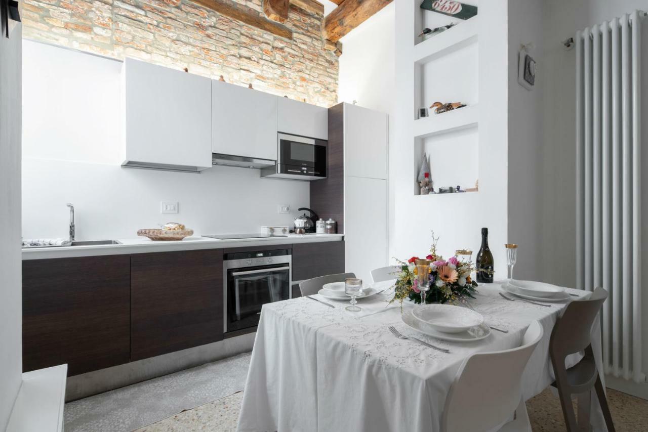 Ca' Flavia Apartment เวนิส ภายนอก รูปภาพ